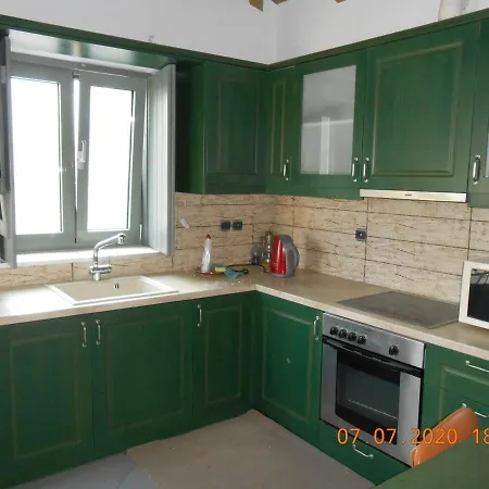 Lakonian Appartement